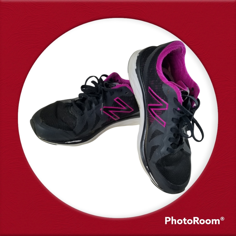 New Balance 790 Womens Black Pink Running Shoes Light Size 7.5